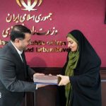 چلندری پس از کلنگ‌زنی بیش از ۳ همت پروژه، جای خود را به کاشف آذر داد